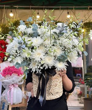 Giỏ Hoa  Chia Buồn Tiếc Thương