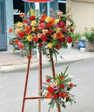 kệ hoa chúc mừng hiện đại