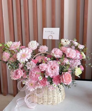 Giỏ Hoa tone hồng