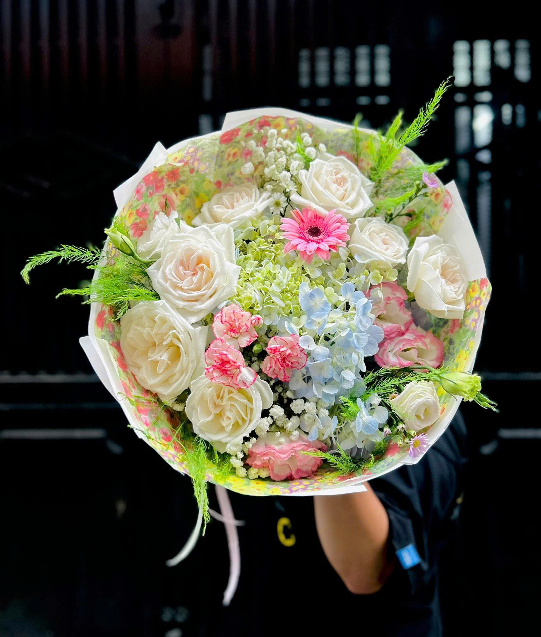 Hoa Hồng Trắng Mix Cẩm Tú Cầu